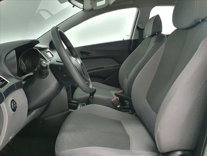 HB20S 1.0 Comfort Plus 12V HB20S 1.0 Comfort Plus 12V