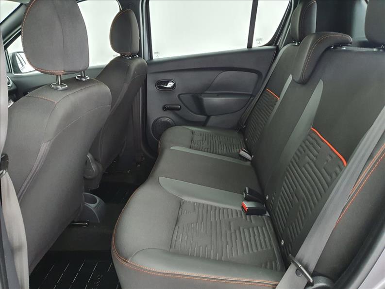 SANDERO 1.6 16V SCE Stepway ZEN SANDERO 1.6 16V SCE Stepway ZEN