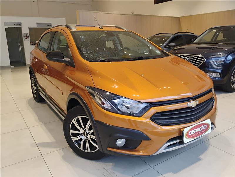 GM - Chevrolet-ONIX-1.4 MPFI Activ 8V