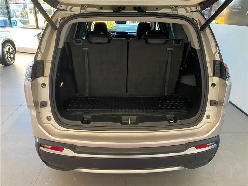 Jeep-COMMANDER-1.3 T270 Turbo Limited