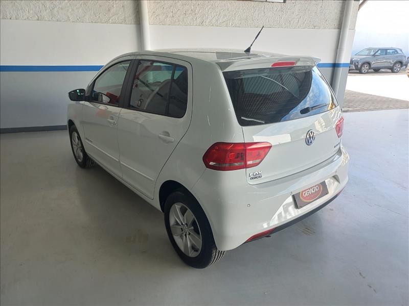 VW - Volkswagen-FOX-1.6 MSI Comfortline 8V
