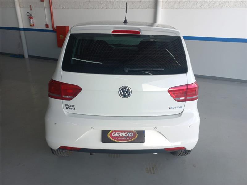 VW - Volkswagen-FOX-1.6 MSI Comfortline 8V