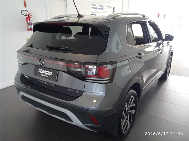 Volkswagen-T-CROSS-1.4 250 TSI Highline