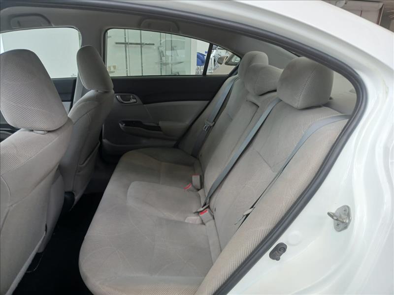 Honda-CIVIC-1.8 LXS 16V