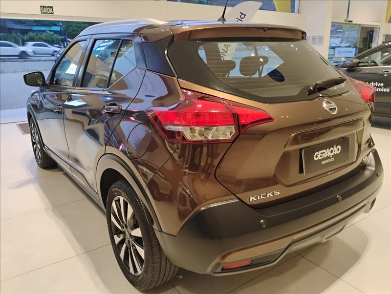 Nissan-KICKS-1.6 16vstart SV