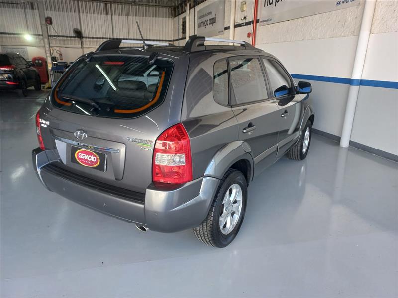 Hyundai-TUCSON-2.0 MPFI GLS TOP 16V 143cv 2WD