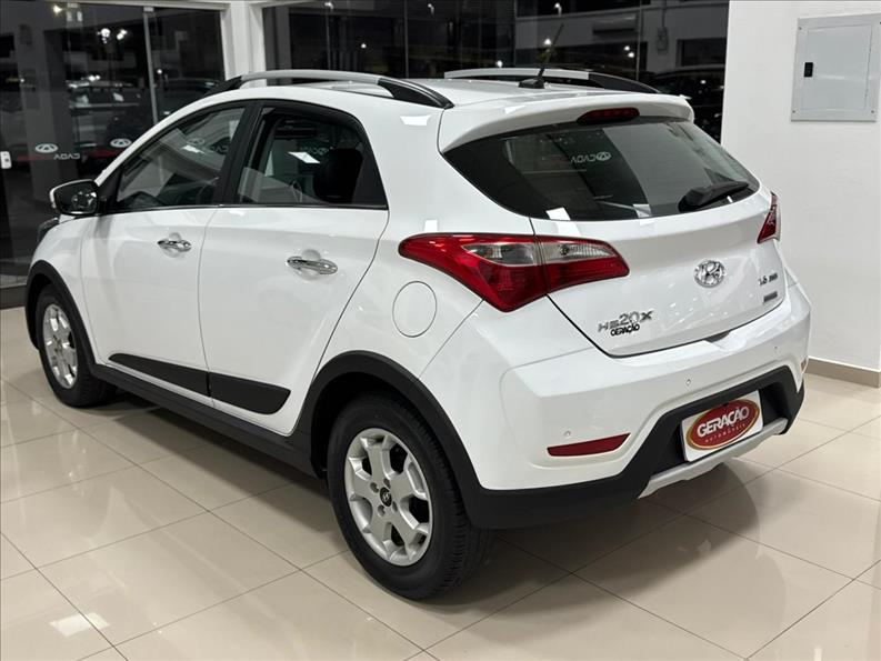 Hyundai-HB20X-1.6 16V Premium