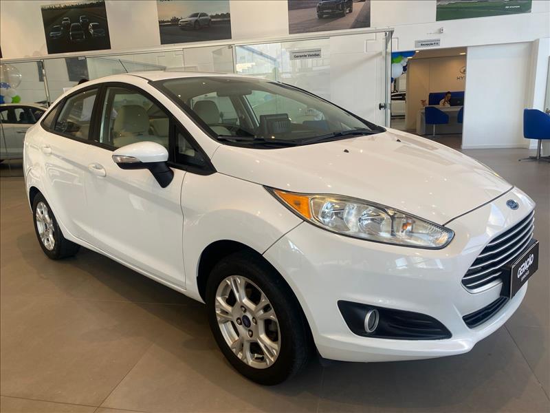 Ford-FIESTA-1.6 SE Sedan 16V