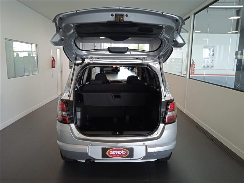 GM - Chevrolet-SPIN-1.8 LTZ 8V