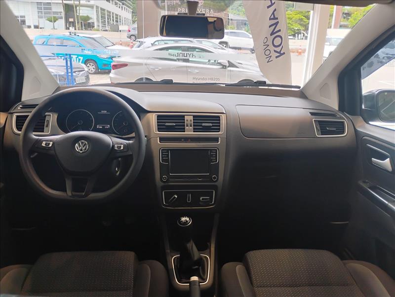 VW - Volkswagen-FOX-1.6 MSI Connect