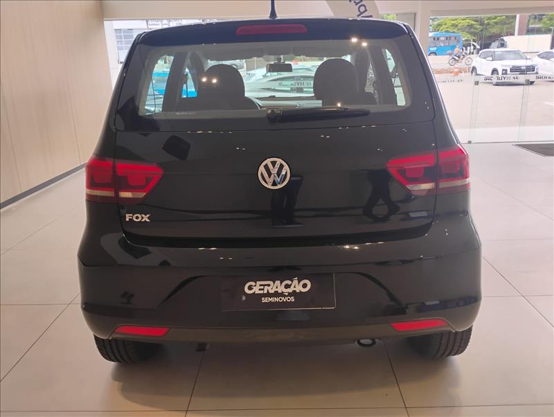 VW - Volkswagen-FOX-1.6 MSI Connect