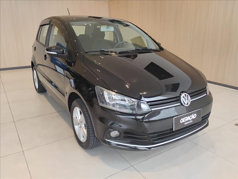 VW - Volkswagen-FOX-1.6 MSI Connect