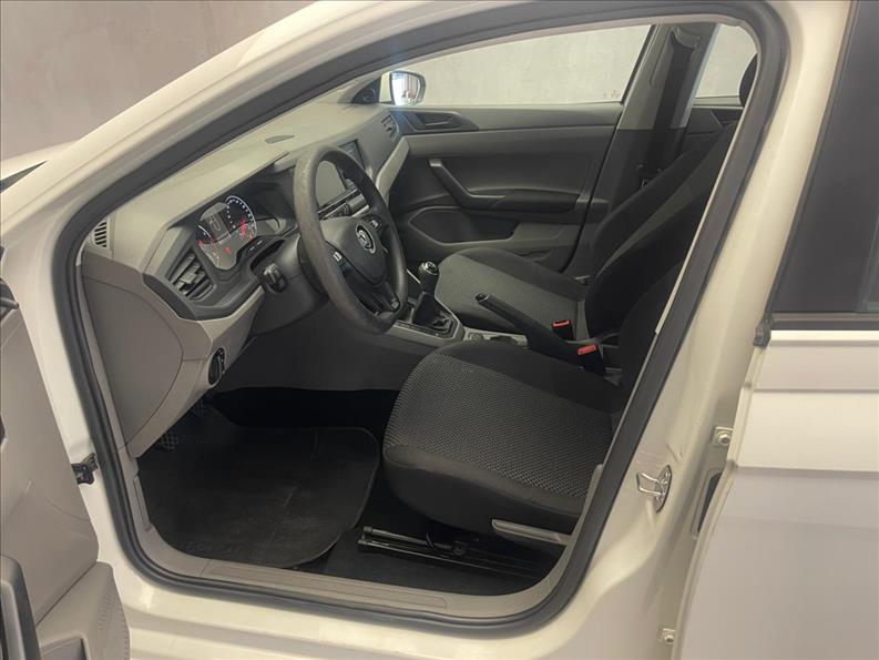 VW - Volkswagen-POLO-1.6 MSI