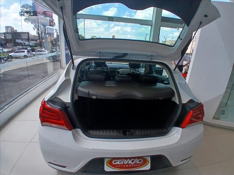 GM - Chevrolet-ONIX-1.4 MPFI LT 8V