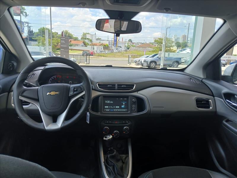 GM - Chevrolet-ONIX-1.4 MPFI LT 8V