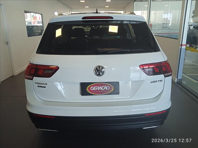 VW - Volkswagen-TIGUAN-1.4 250 TSI Allspace Comfortline