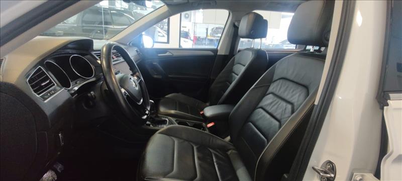 VW - Volkswagen-TIGUAN-1.4 250 TSI Allspace Comfortline