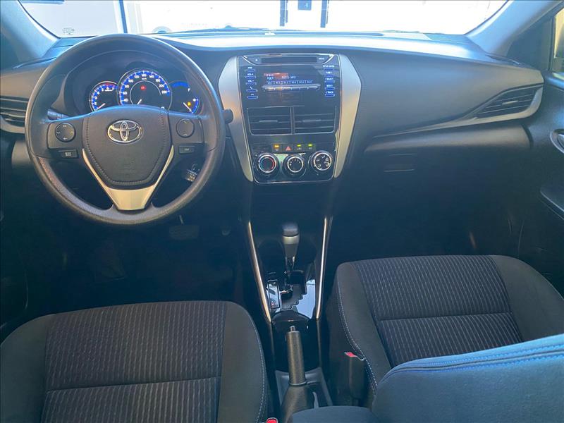 Toyota-YARIS-1.5 16V Sedan XL Multidrive