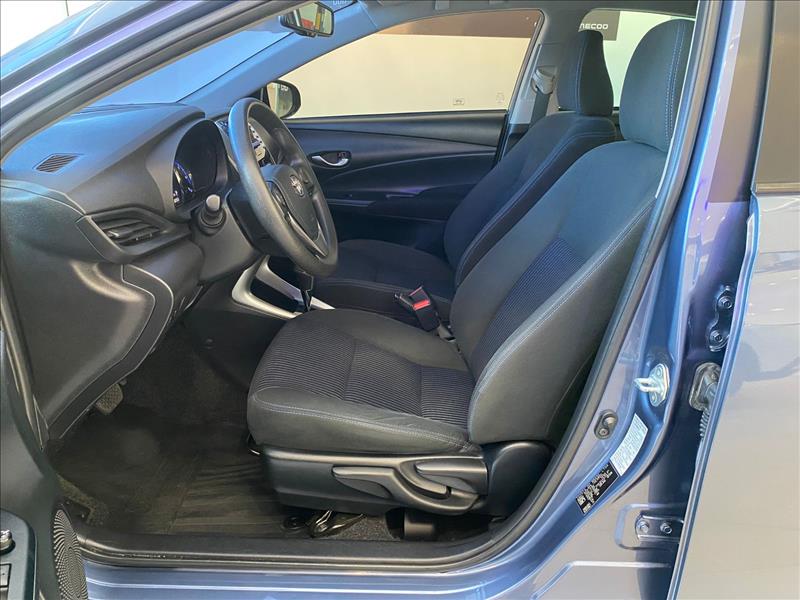 Toyota-YARIS-1.5 16V Sedan XL Multidrive