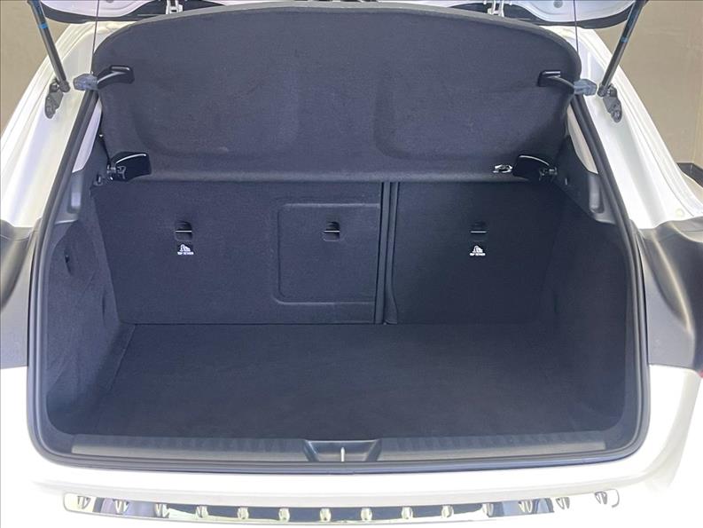 MERCEDES BENZ-GLA 200-1.6 CGI Night 7g-dct