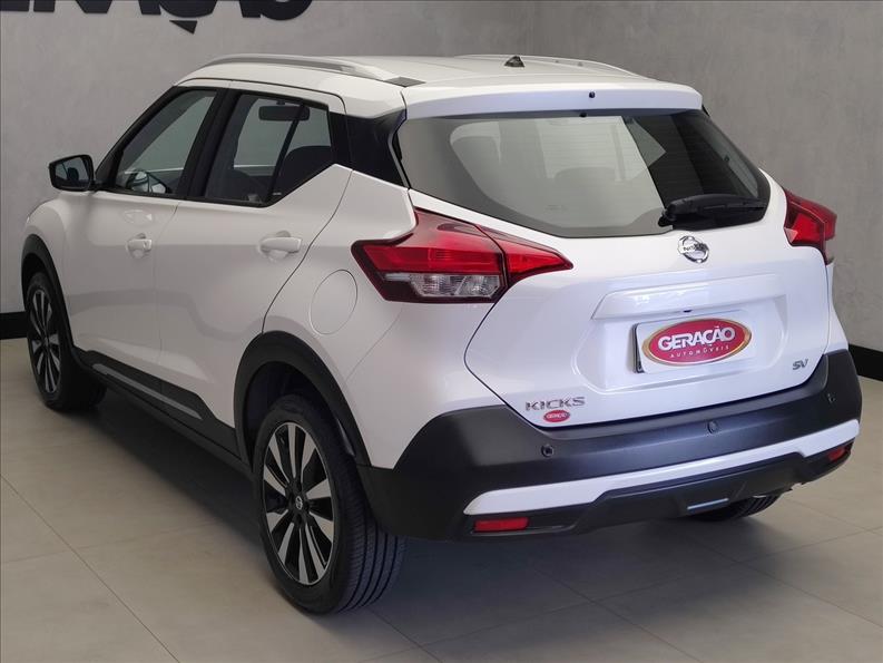 Nissan-KICKS-1.6 16vstart SV
