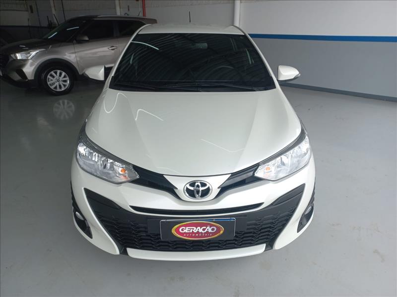 Toyota-YARIS-1.3 16V XL