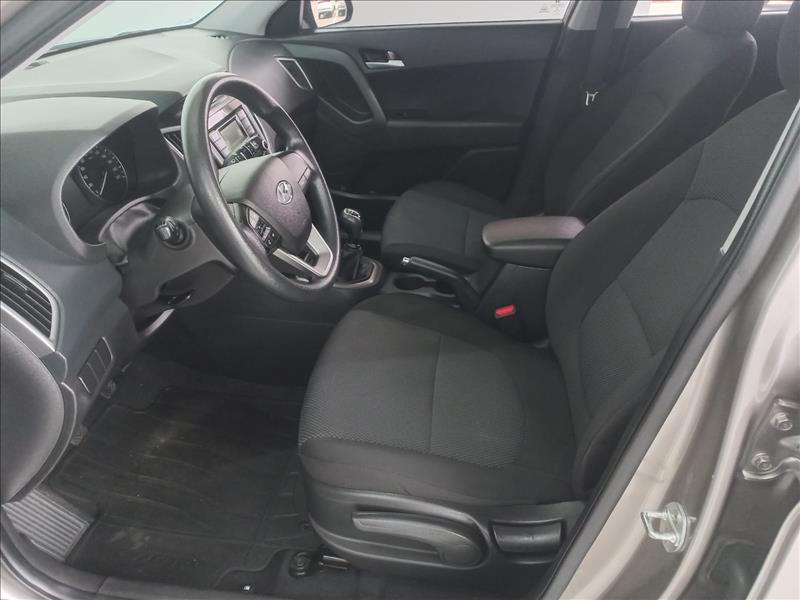 Hyundai-CRETA-1.6 16V Attitude