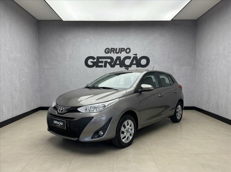 Toyota-YARIS-1.3 16V XL