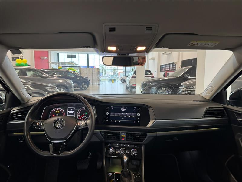 Volkswagen-JETTA-1.4 250 TSI Comfortline