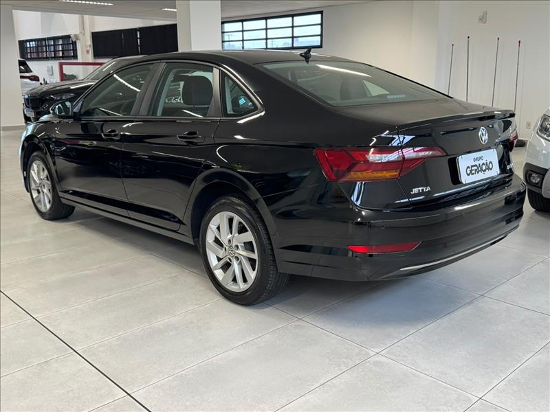 Volkswagen-JETTA-1.4 250 TSI Comfortline