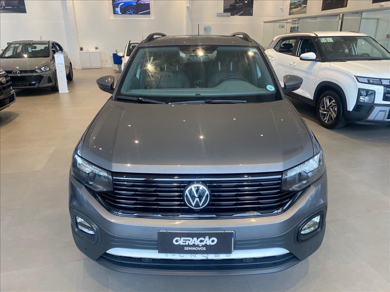 VW - Volkswagen-T-CROSS-1.0 200 TSI