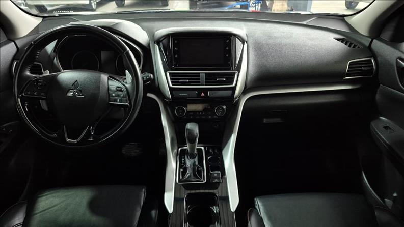 Mitsubishi-ECLIPSE CROSS-1.5 Mivec Turbo Hpe-s