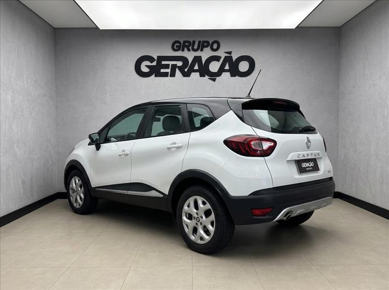 Renault-CAPTUR-1.3 TCE ZEN
