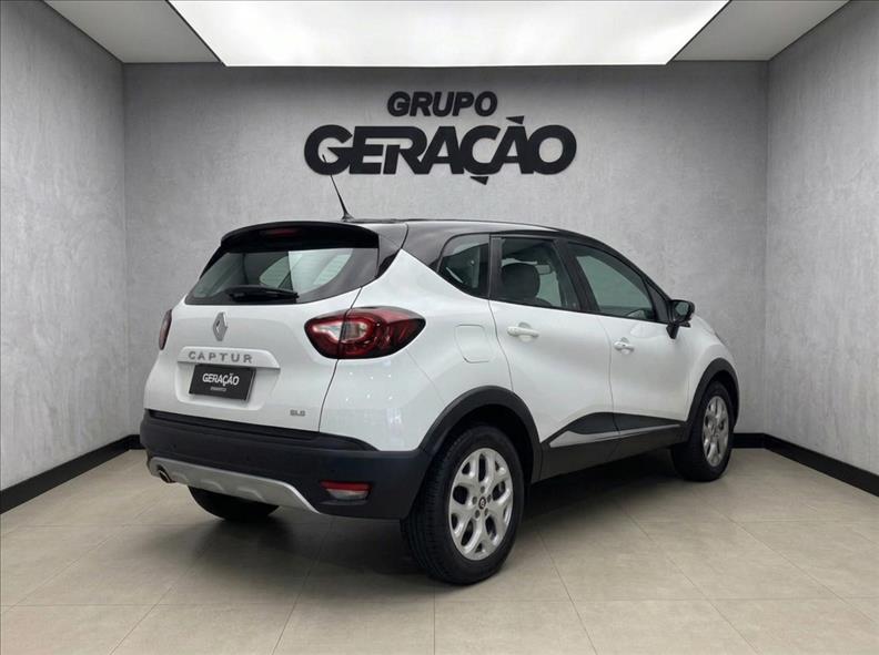Renault-CAPTUR-1.3 TCE ZEN