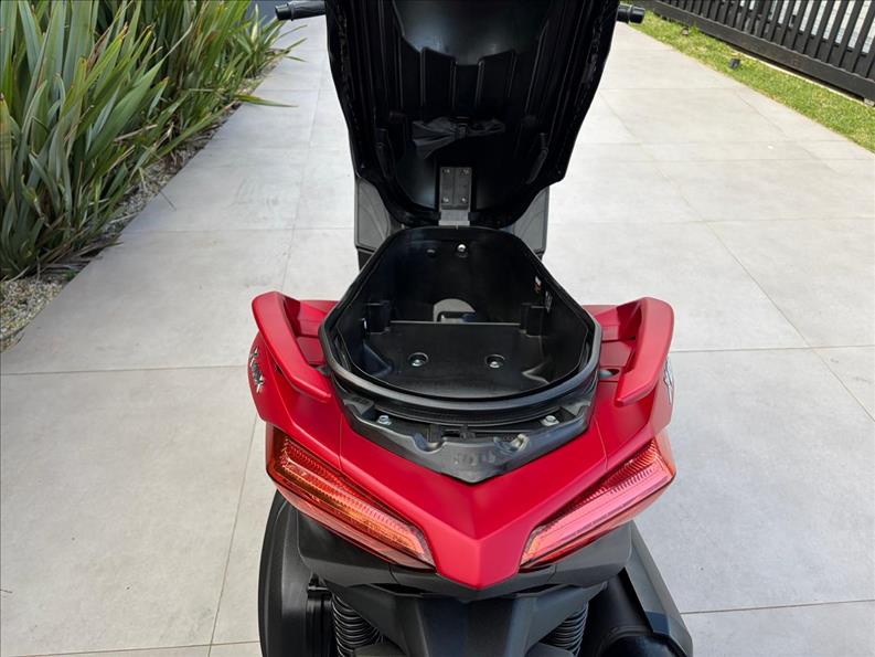 YAMAHA-XMAX ABS-