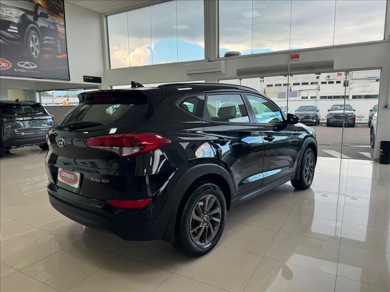 Hyundai-TUCSON-1.6 16V T-gdi GLS