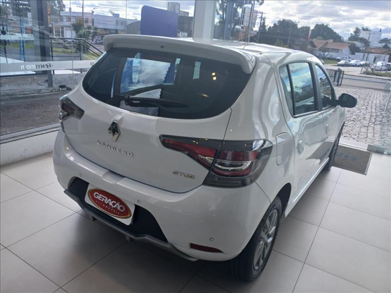 Renault-SANDERO-1.6 16V SCE GT Line