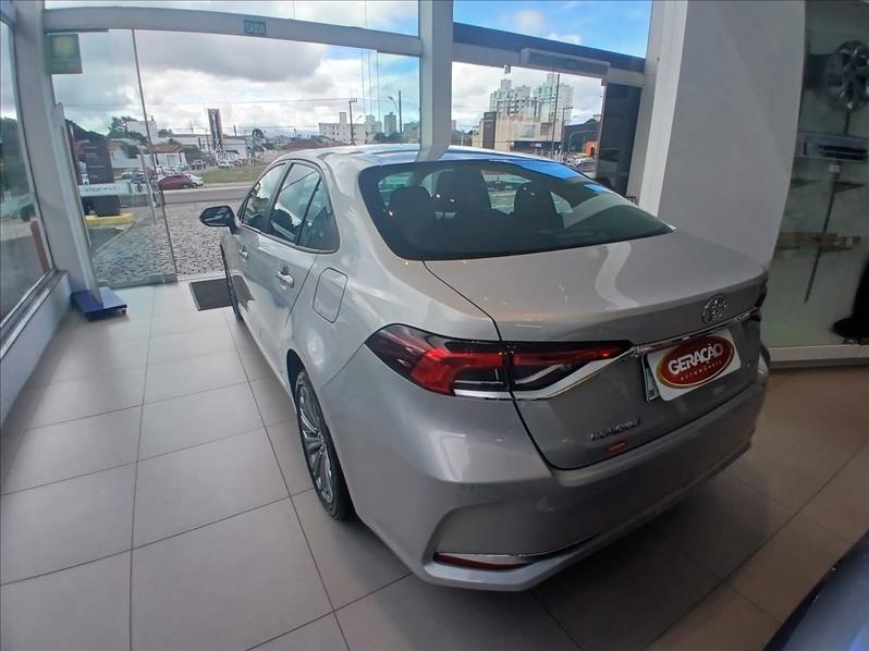 Toyota-COROLLA-2.0 Vvt-ie XEI