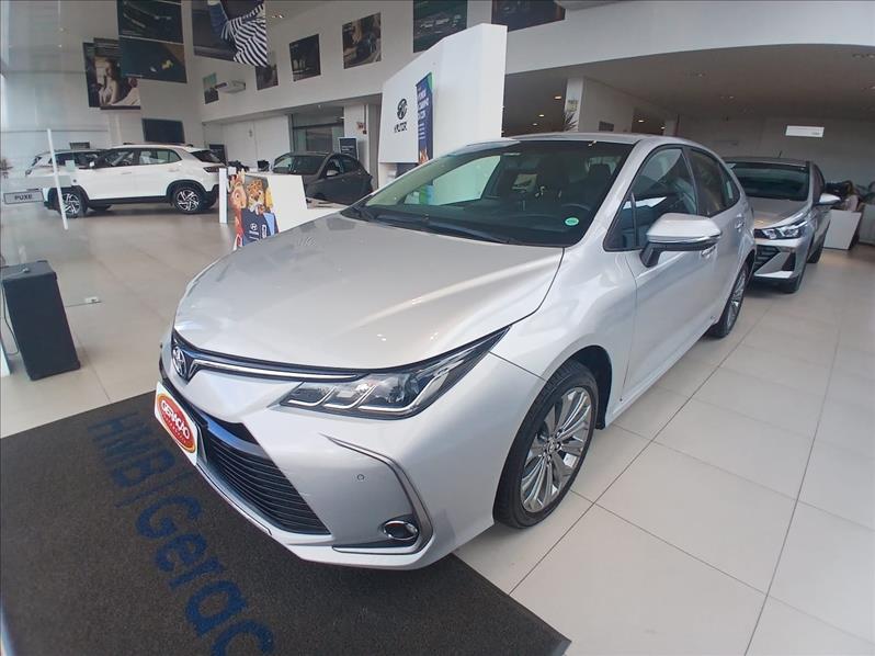 Toyota-COROLLA-2.0 Vvt-ie XEI