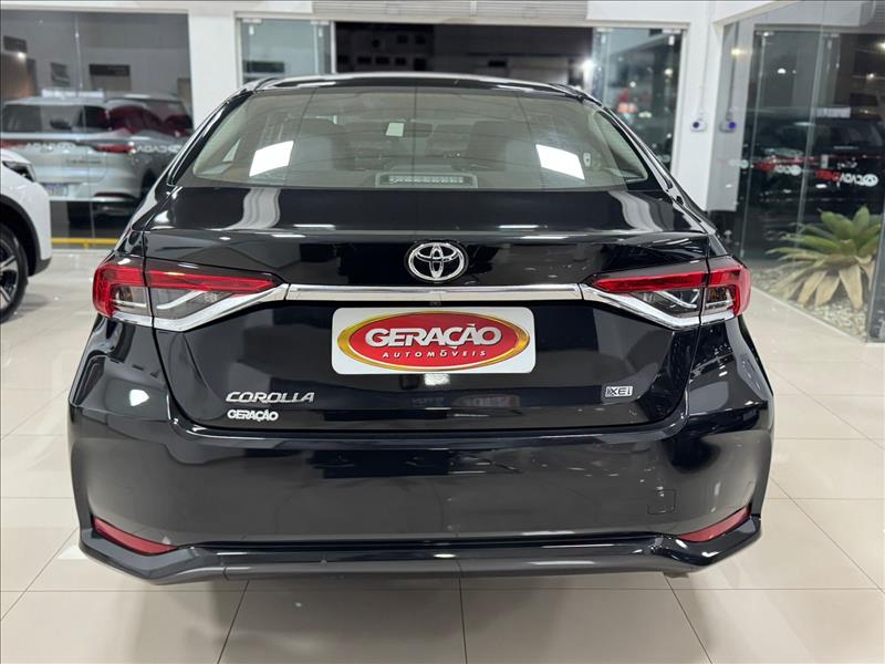 Toyota-COROLLA-2.0 Vvt-ie XEI