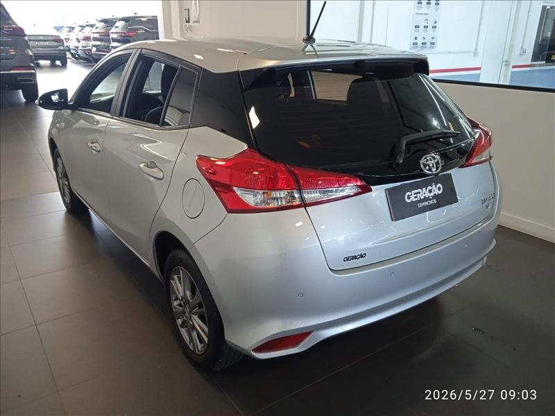 Toyota-YARIS-1.5 16V XL Plus Connect