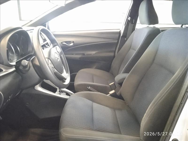 Toyota-YARIS-1.5 16V XL Plus Connect