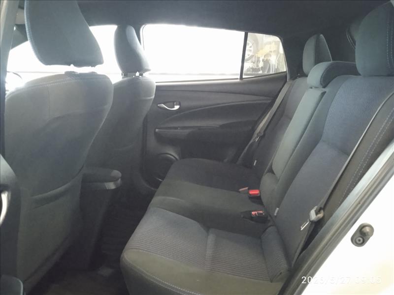 Toyota-YARIS-1.5 16V XL Plus Connect