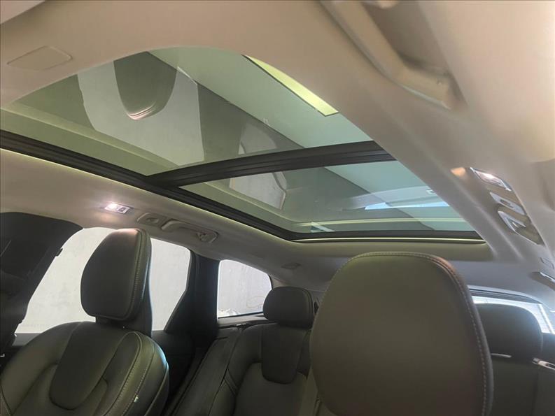 Volvo-XC60-2.0 T8 Hybrid Inscription AWD Geartronic