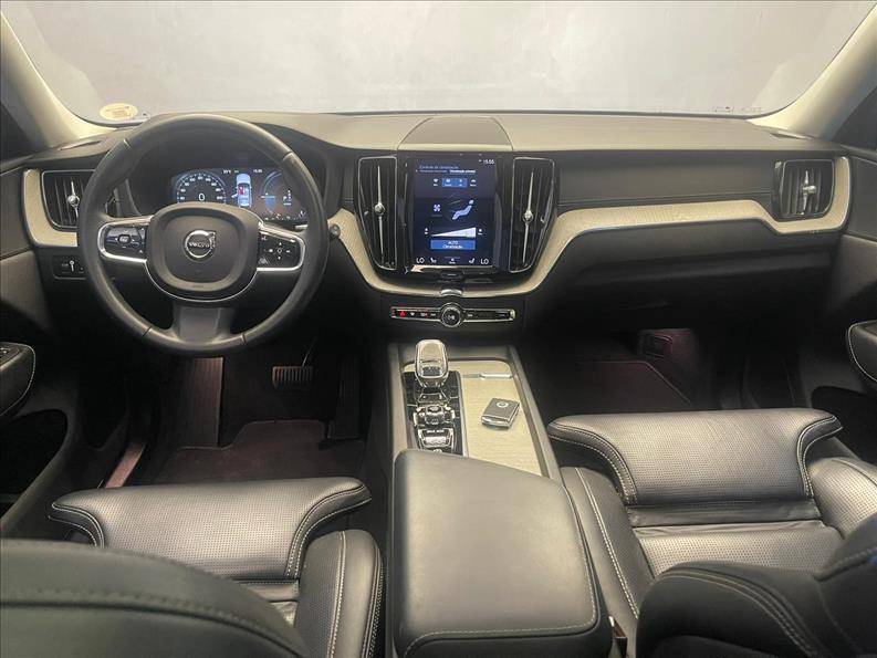 Volvo-XC60-2.0 T8 Hybrid Inscription AWD Geartronic