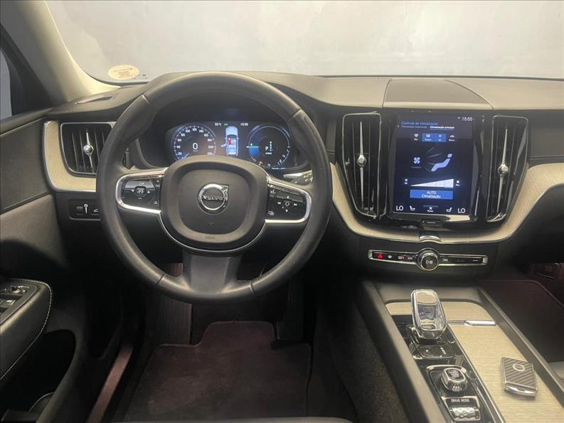 Volvo-XC60-2.0 T8 Hybrid Inscription AWD Geartronic