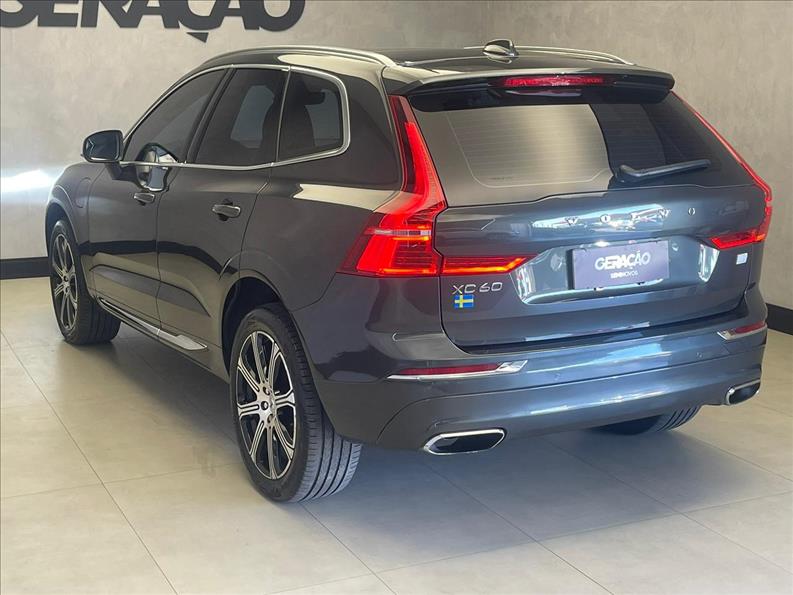 Volvo-XC60-2.0 T8 Hybrid Inscription AWD Geartronic