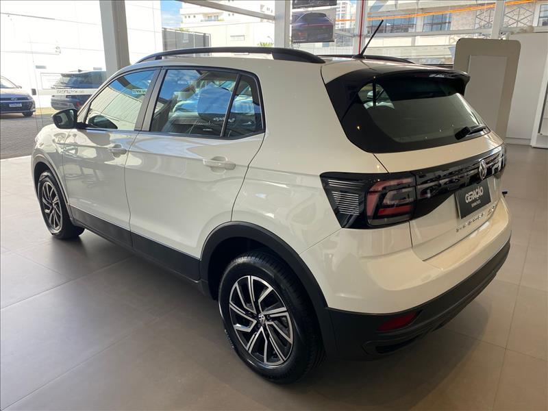 VW - Volkswagen-T-CROSS-1.0 200 TSI Sense