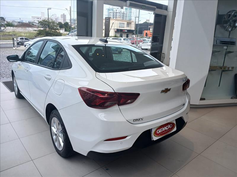 GM - Chevrolet-ONIX-1.0 Turbo Plus LTZ