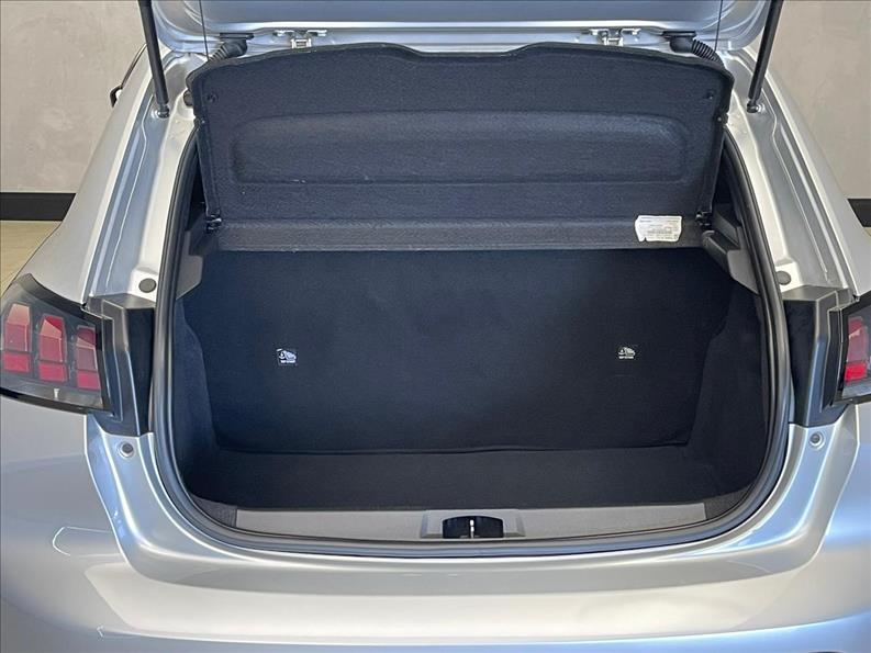 Peugeot-208-1.6 16V Like